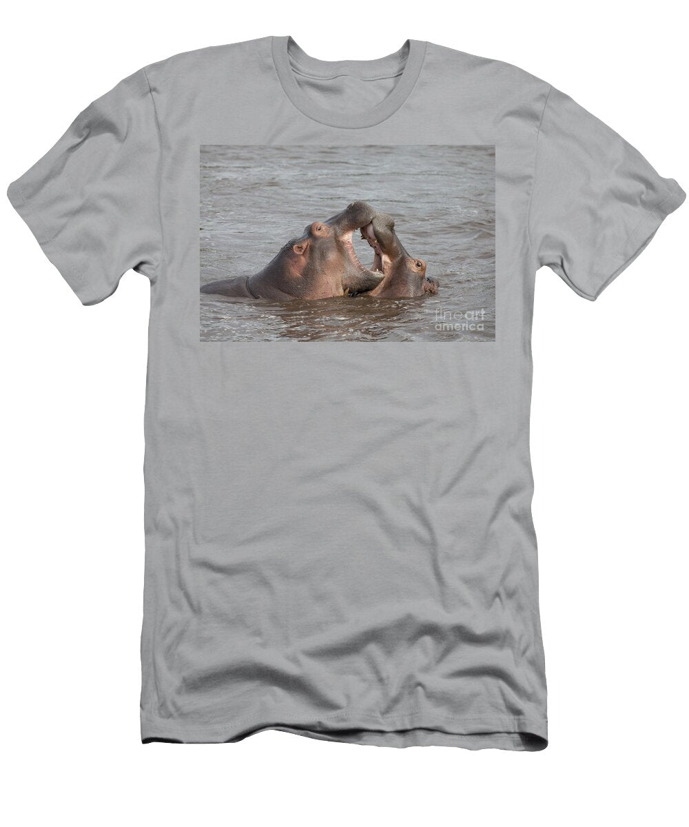 2 Fighting Hippos Bernd Rohrschneider T-Shirt