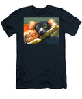 Red Ruffed Lemur Portrait Phillip W Strunk T-Shirt